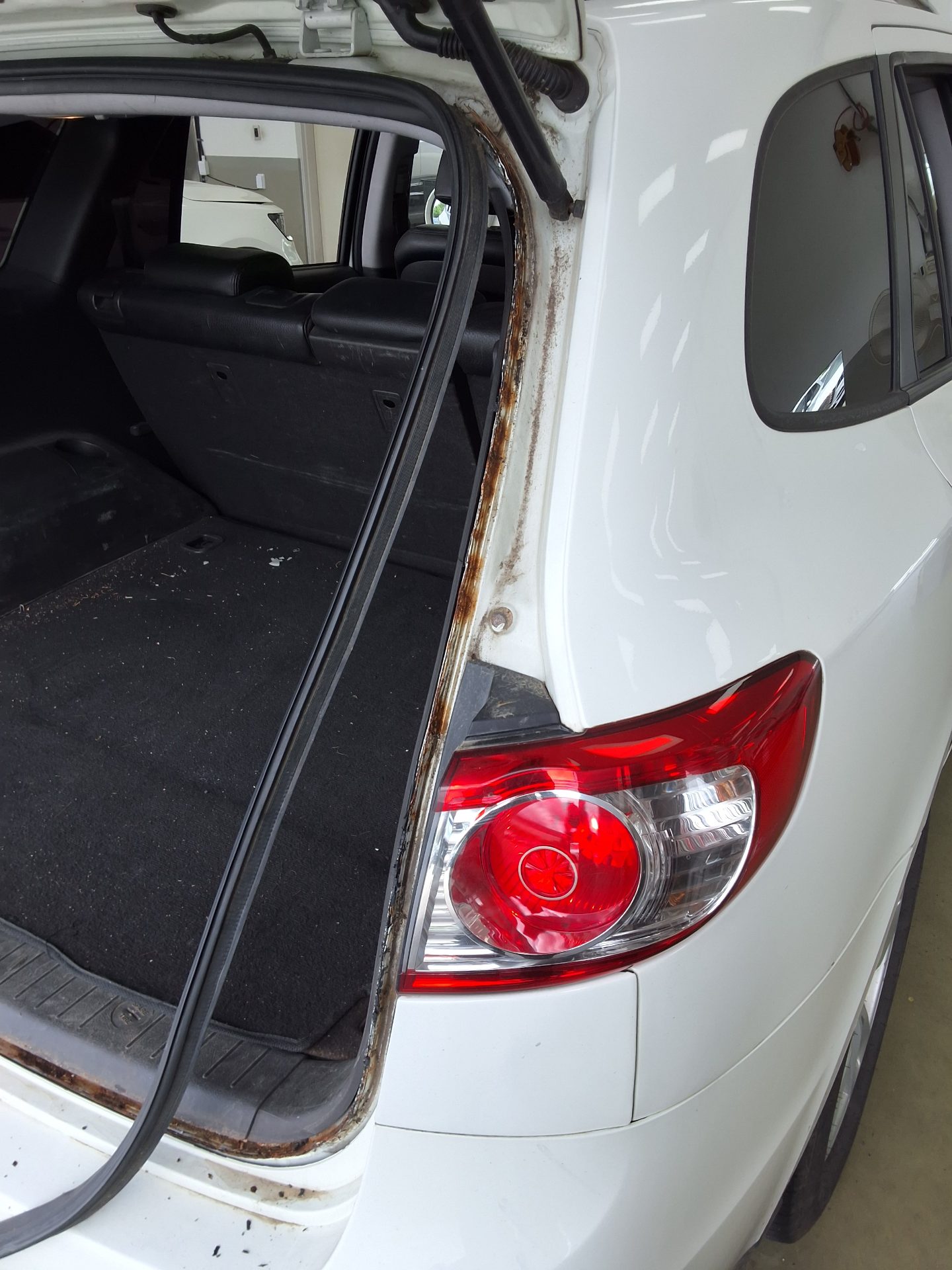 2011 - hyundai santa fe