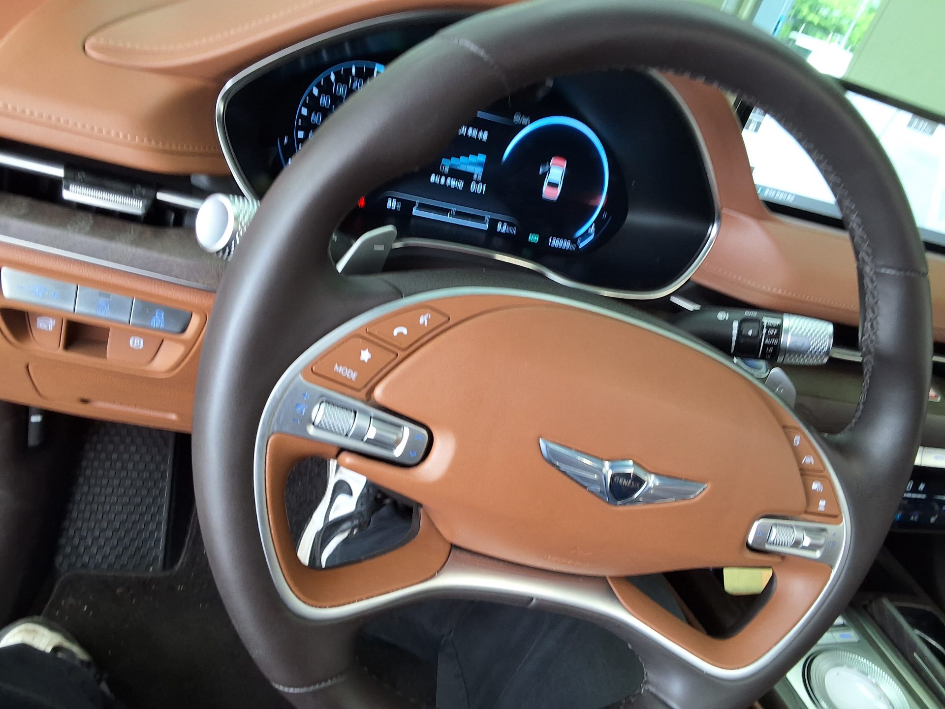 جينيسيس G80 2022 — صورة 21