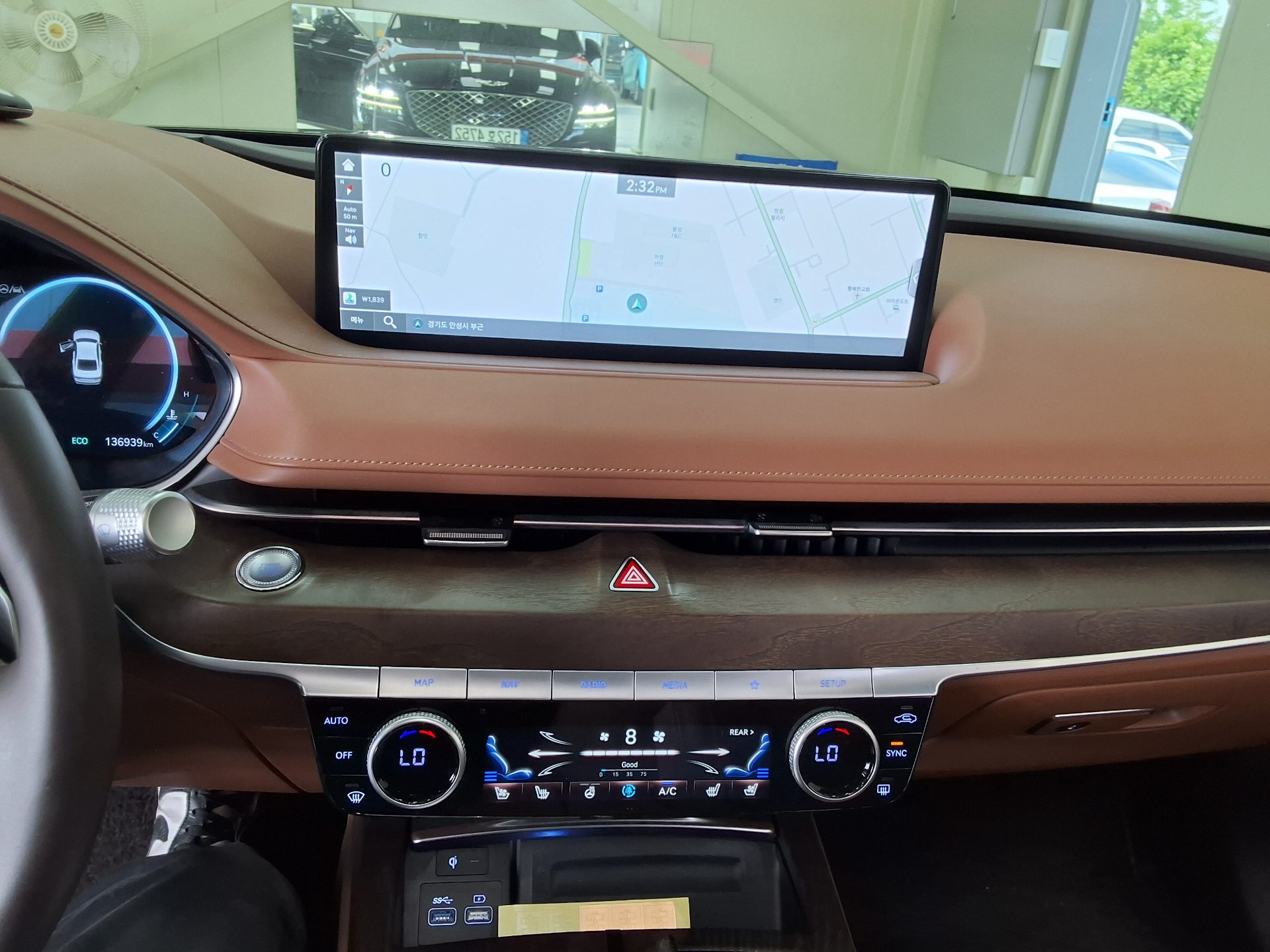 جينيسيس G80 2022 — صورة 22
