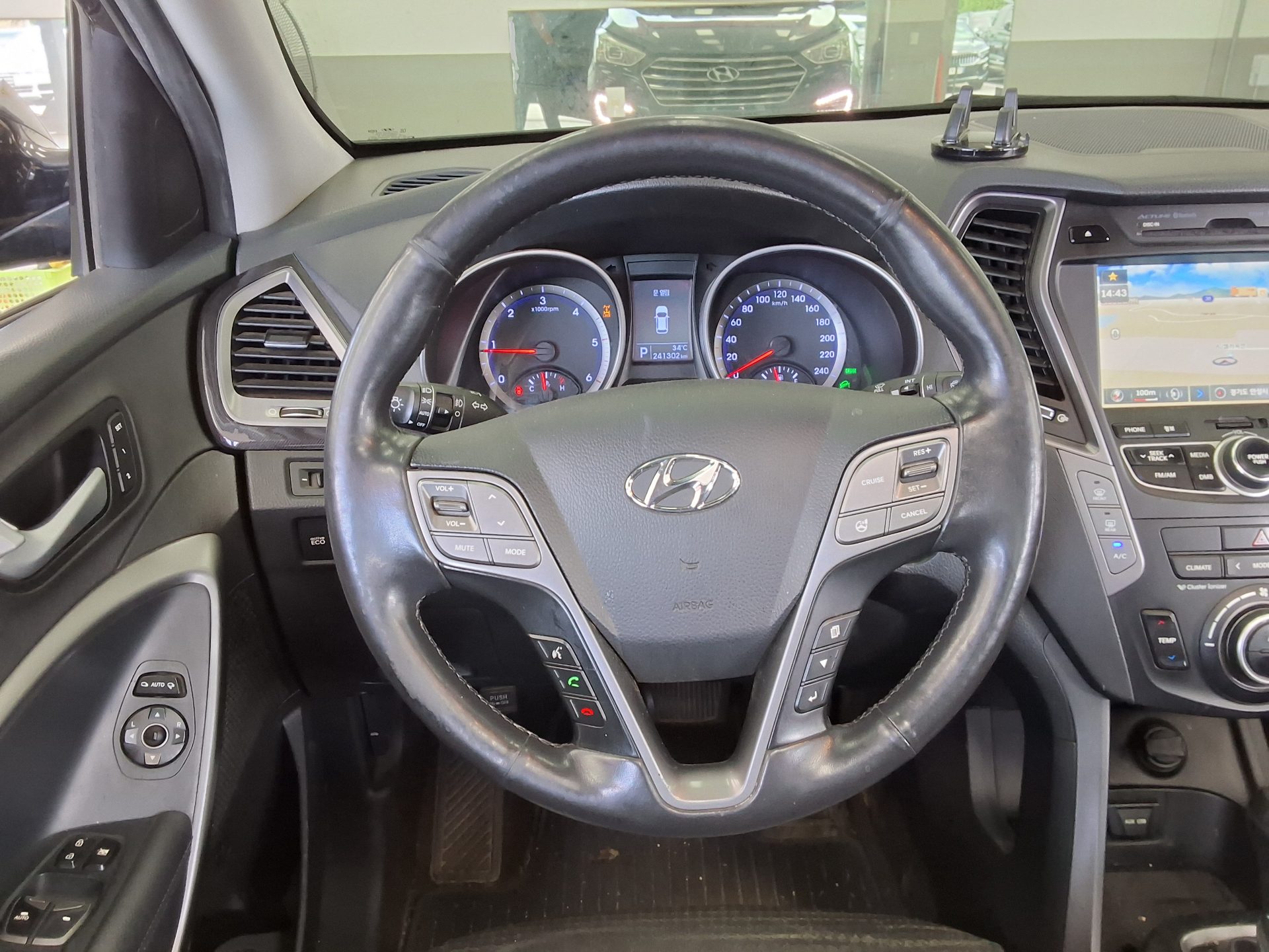 2014 - hyundai maxcruz