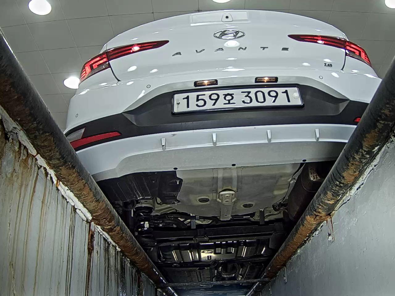 2020 - hyundai avante