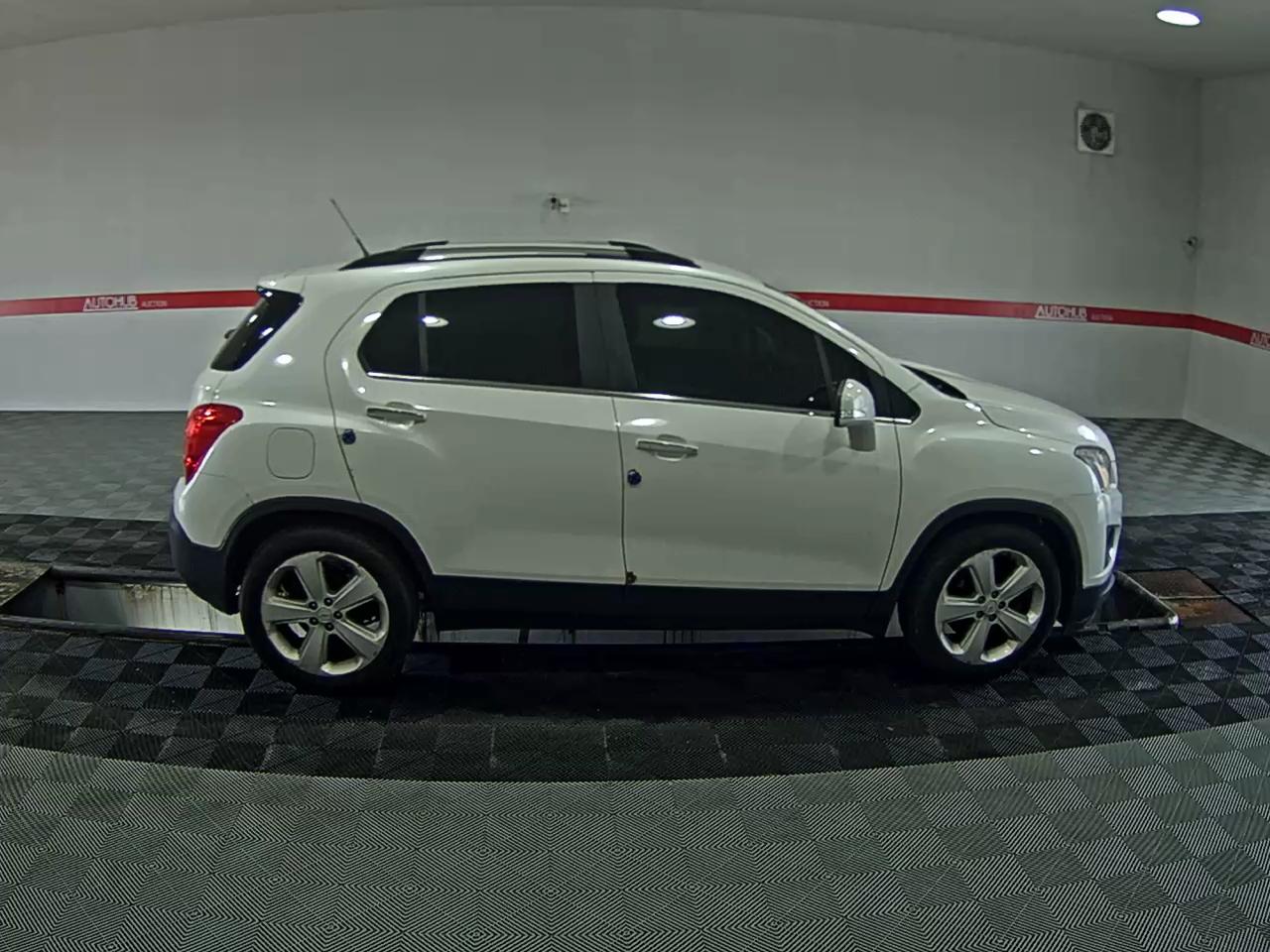 2016 - chevrolet trax