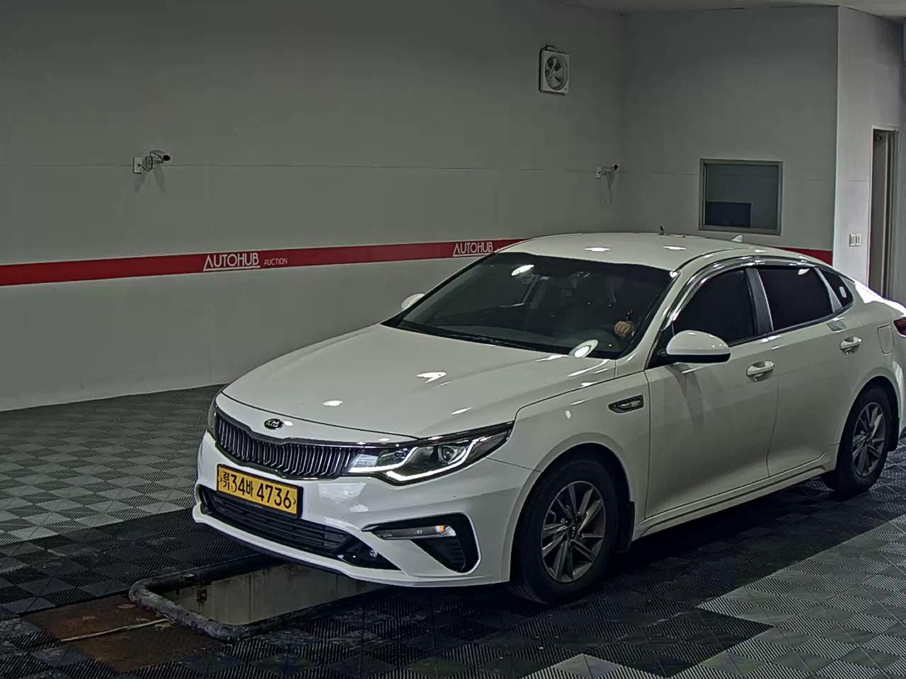 2022 - kia k5
