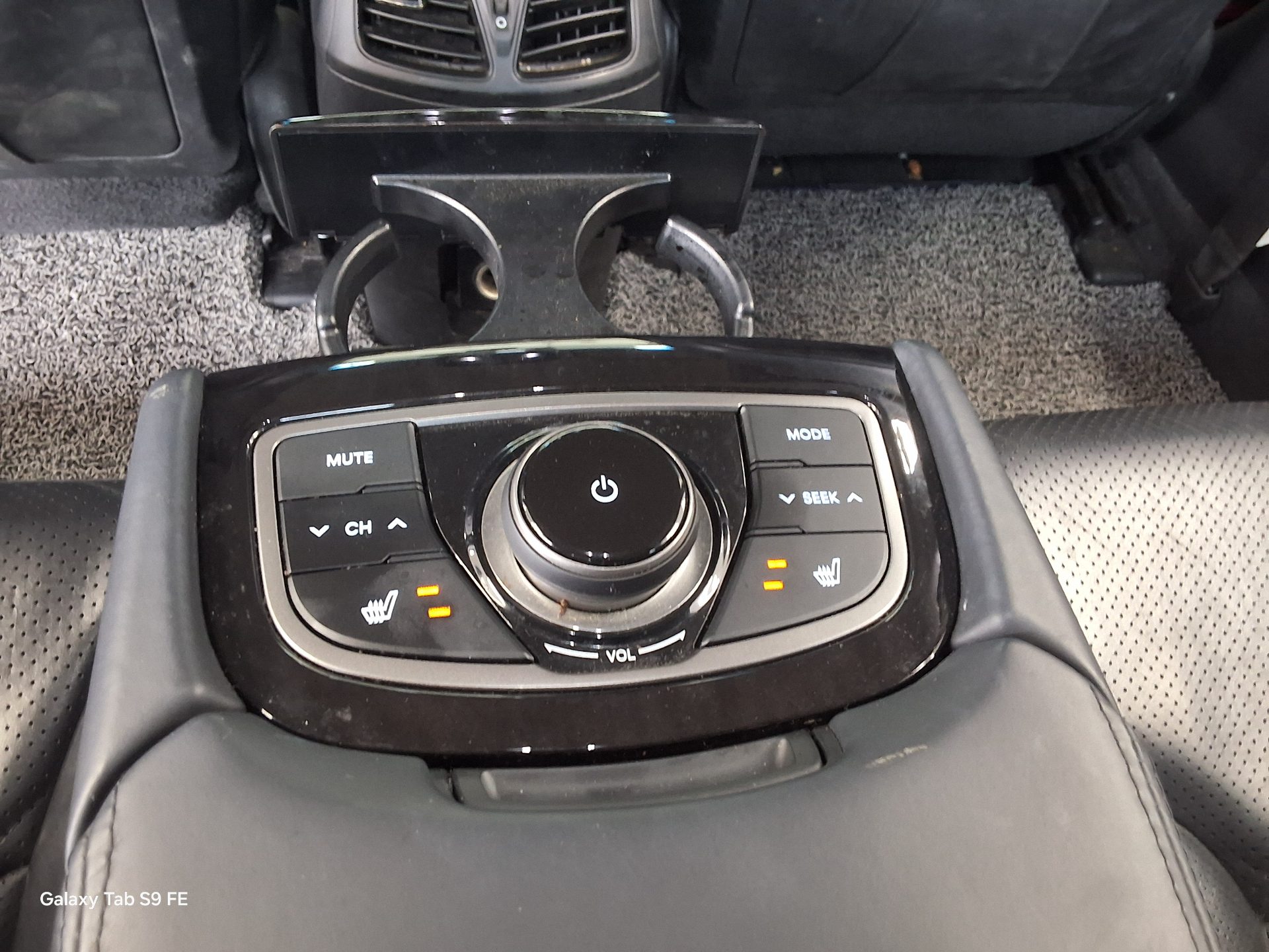 2013 - hyundai grandeur