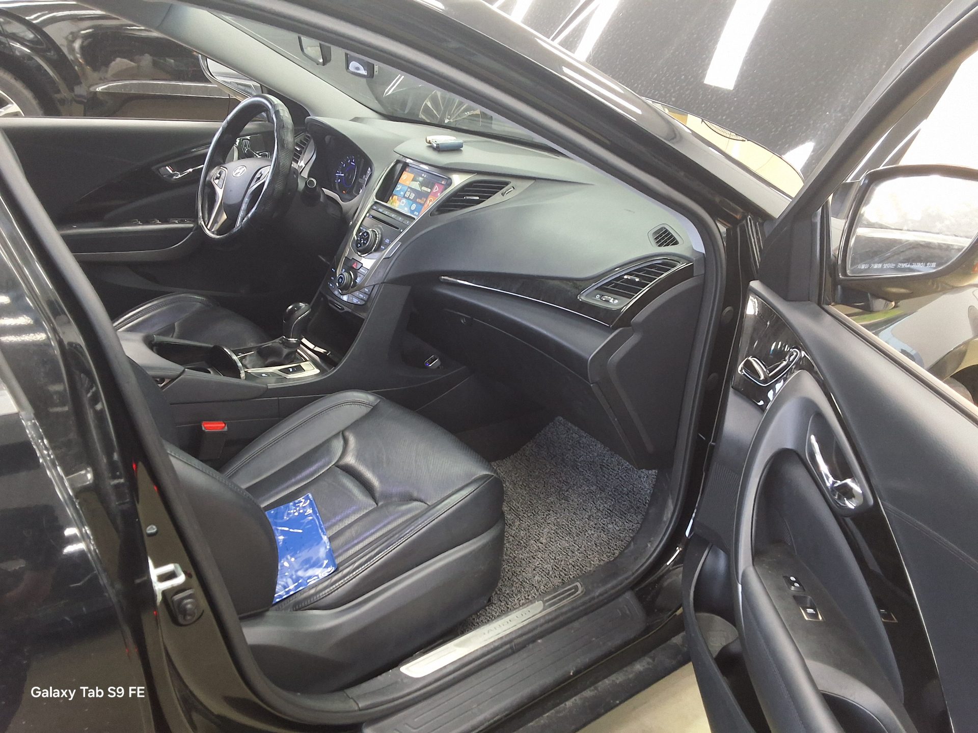 2013 - hyundai grandeur