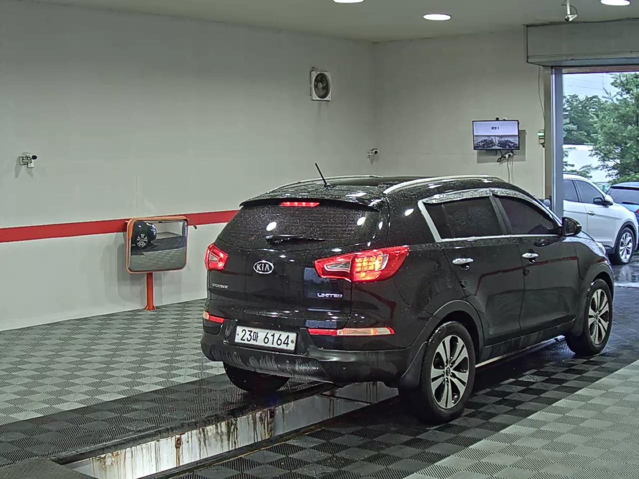 2011 - kia sportage