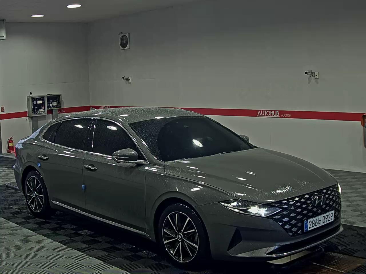 2022 - hyundai grandeur