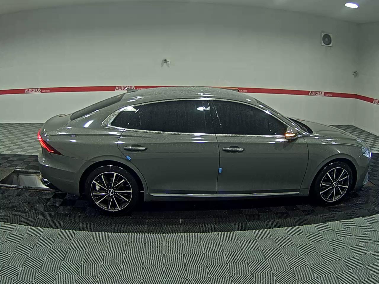 2022 - hyundai grandeur