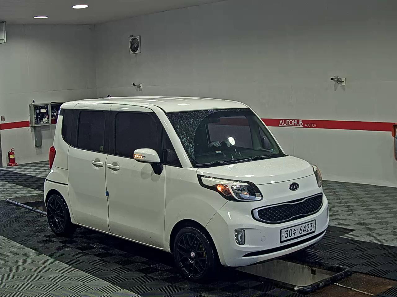 2012 - kia ray