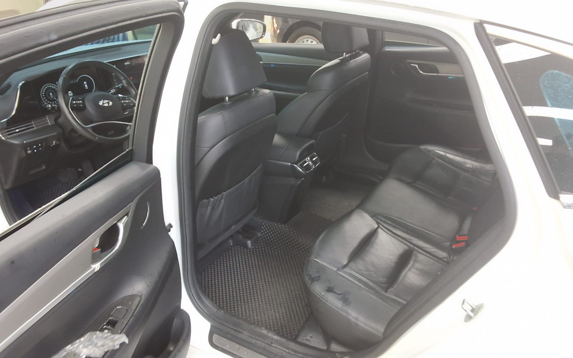2022 - hyundai grandeur