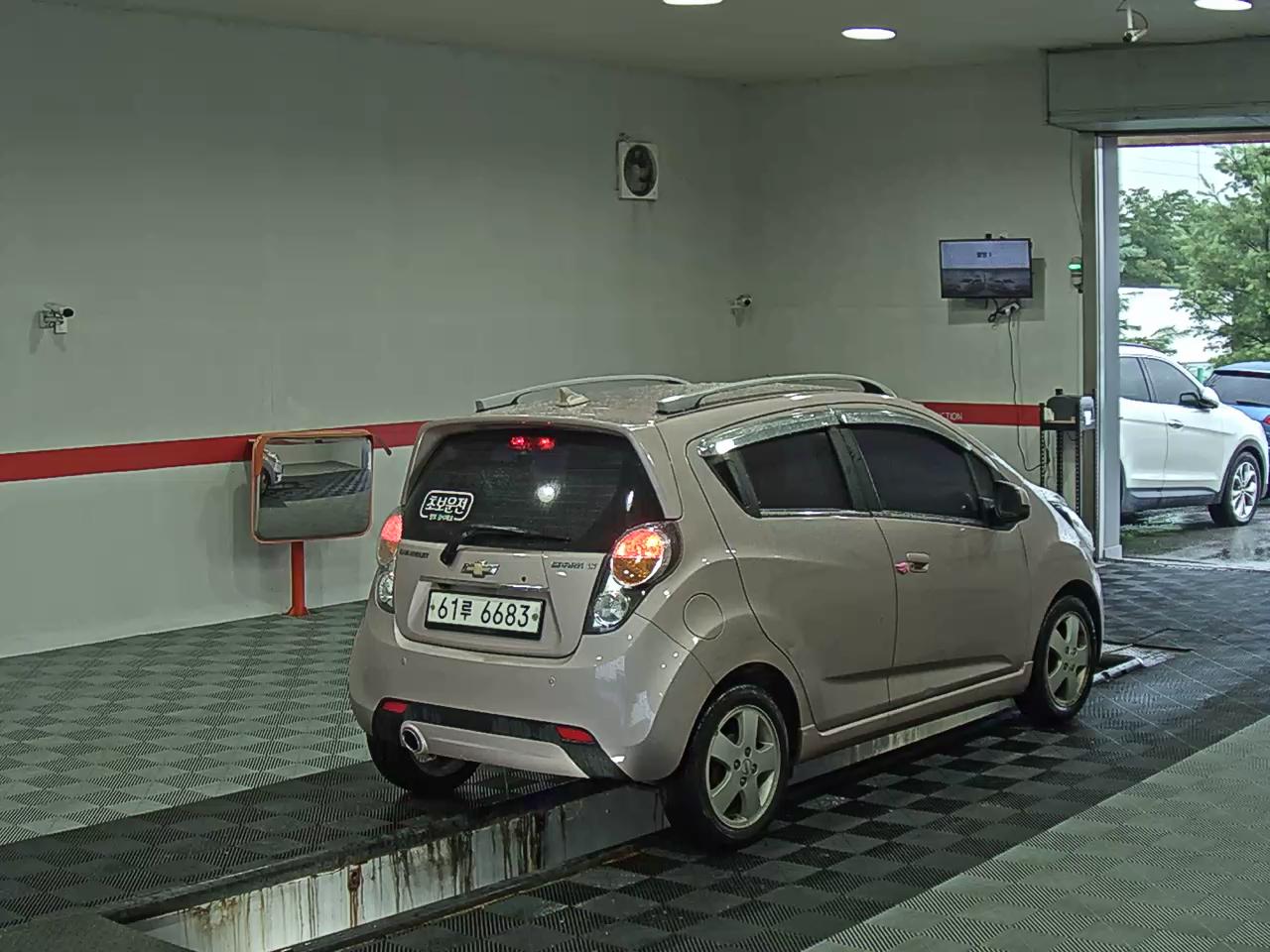 2012 - chevrolet spark