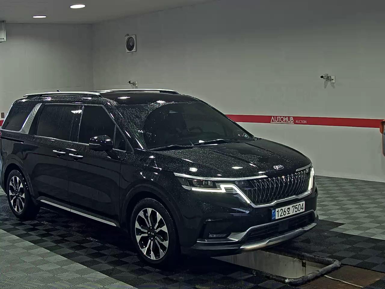 2021 - kia carnival
