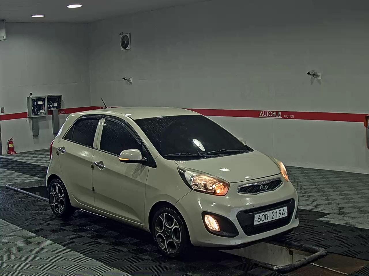 2012 - kia morning