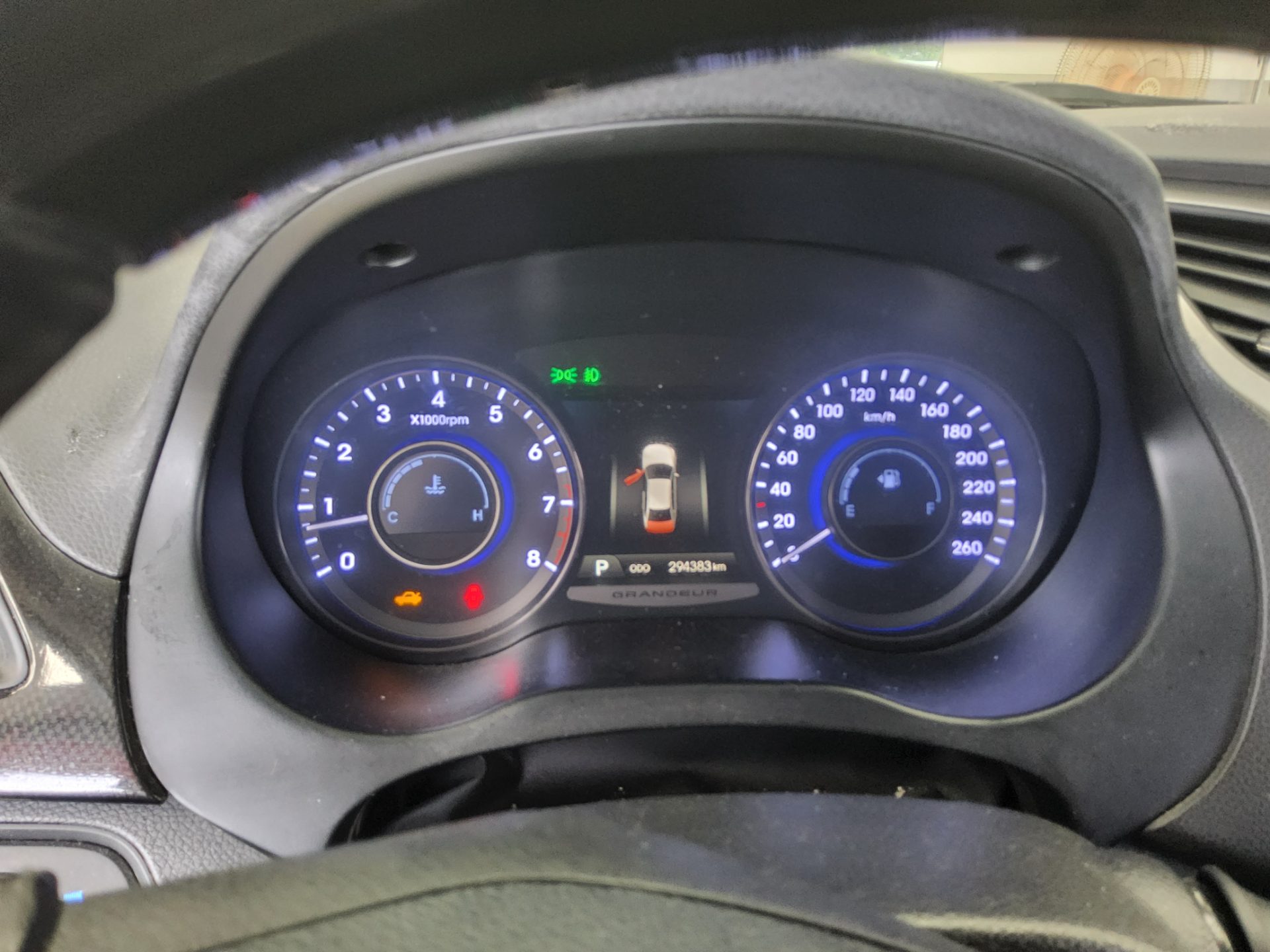 2012 - hyundai grandeur