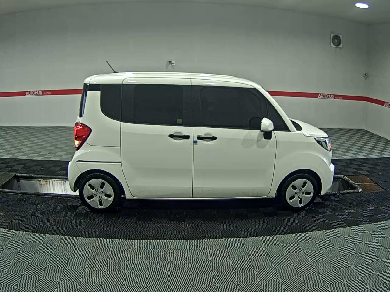 2019 - kia ray