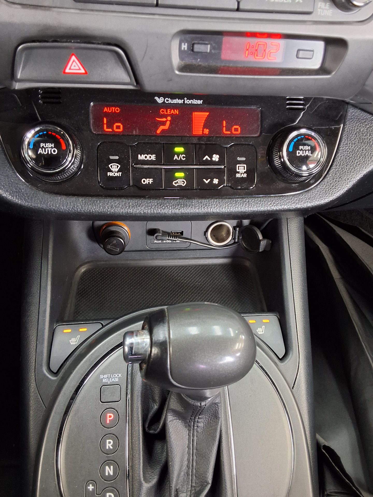 2012 - kia sportage