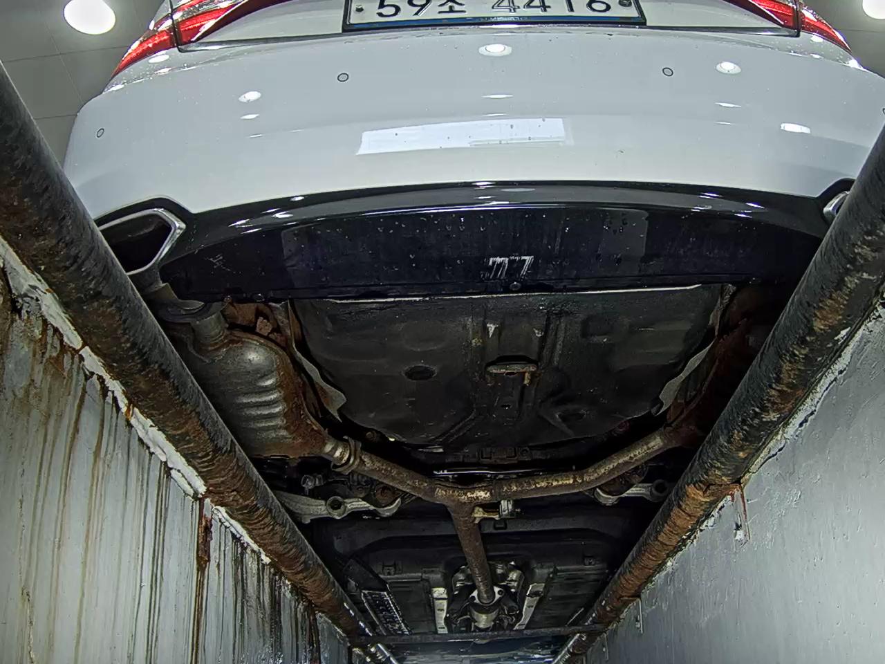 2012 - hyundai grandeur
