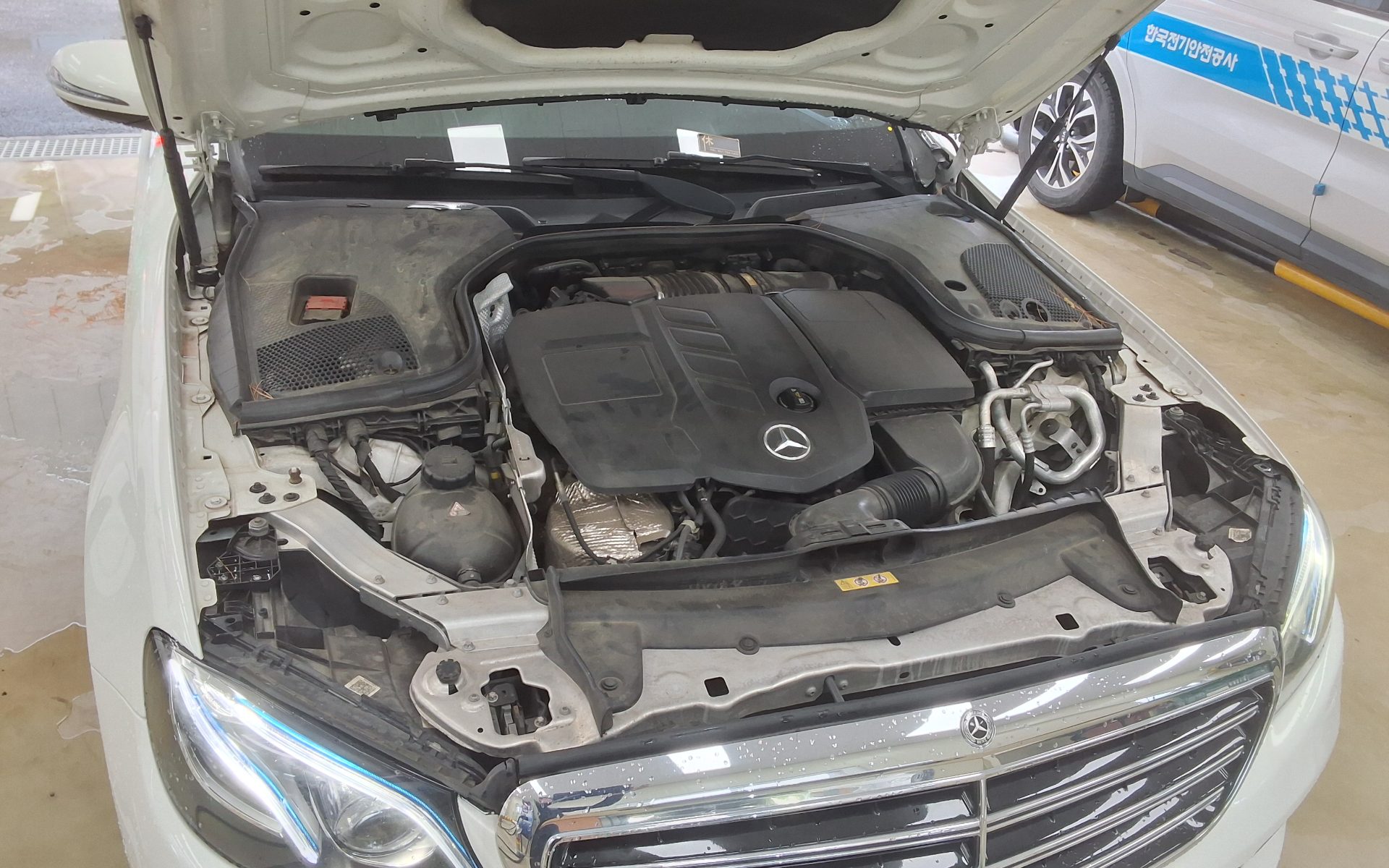 2017 - mercedes-benz e220d