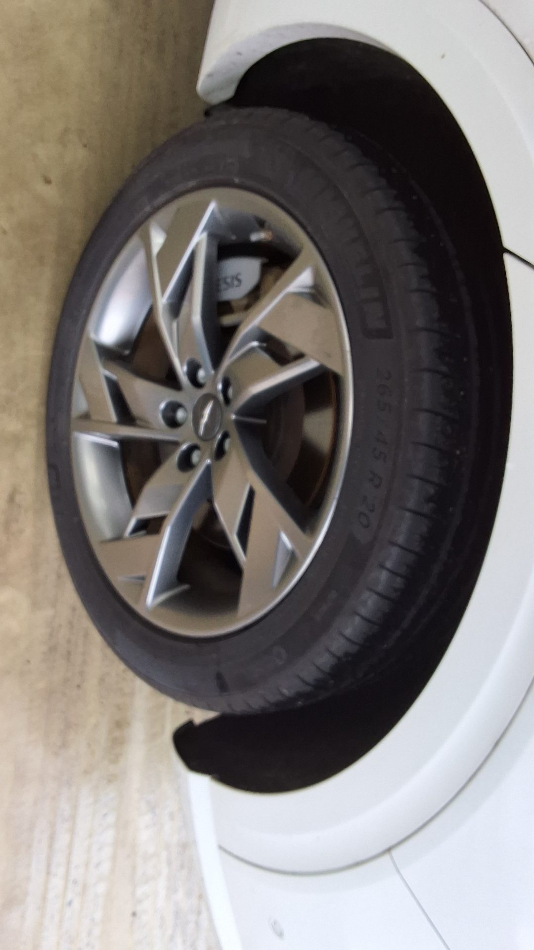 جينيسيس Egv70 كهرباء دفع كلي الفئة الأساسية 2022 EV دفع رباعي BASE