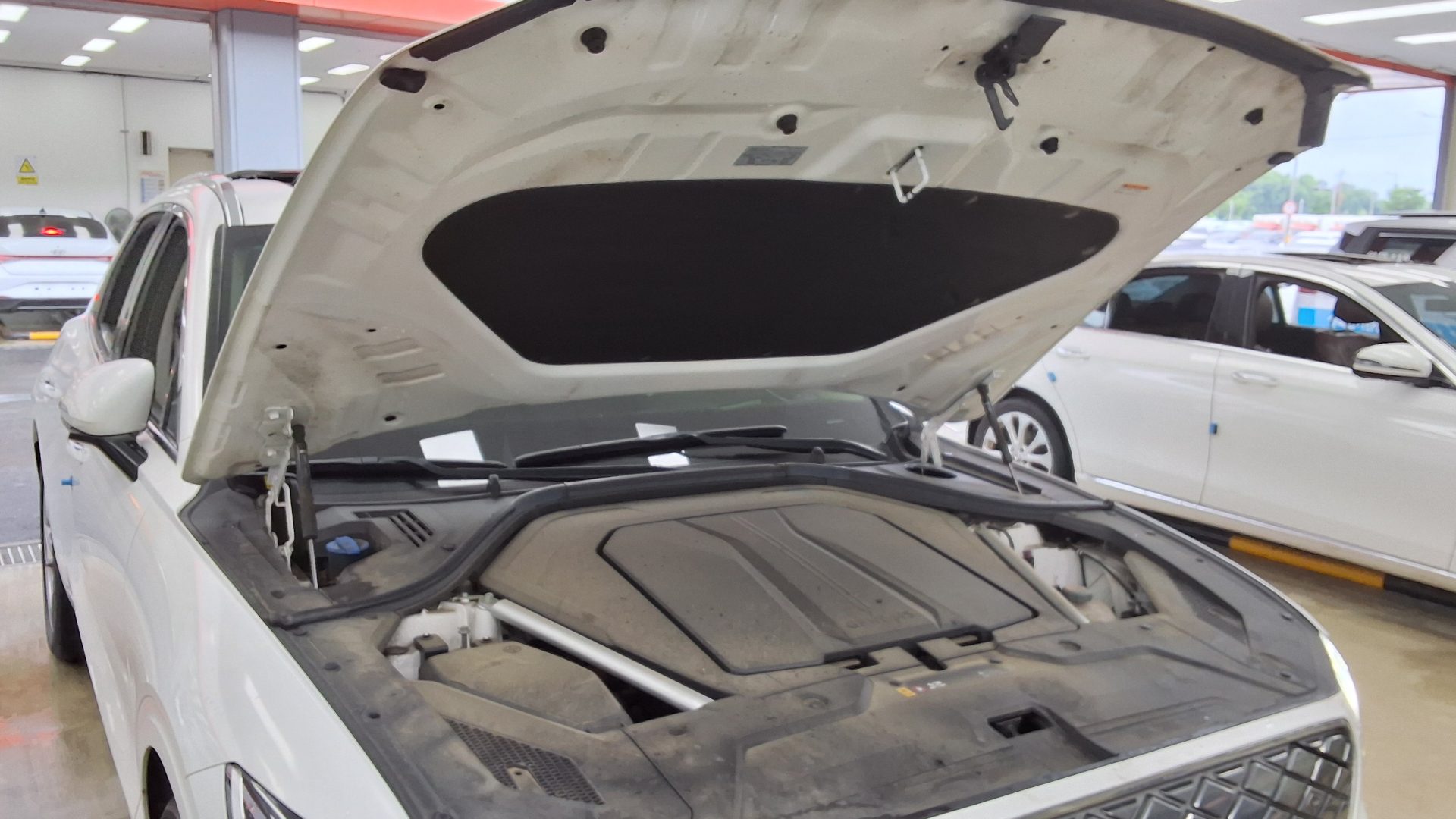 جينيسيس Egv70 كهرباء دفع كلي الفئة الأساسية 2022 EV دفع رباعي BASE