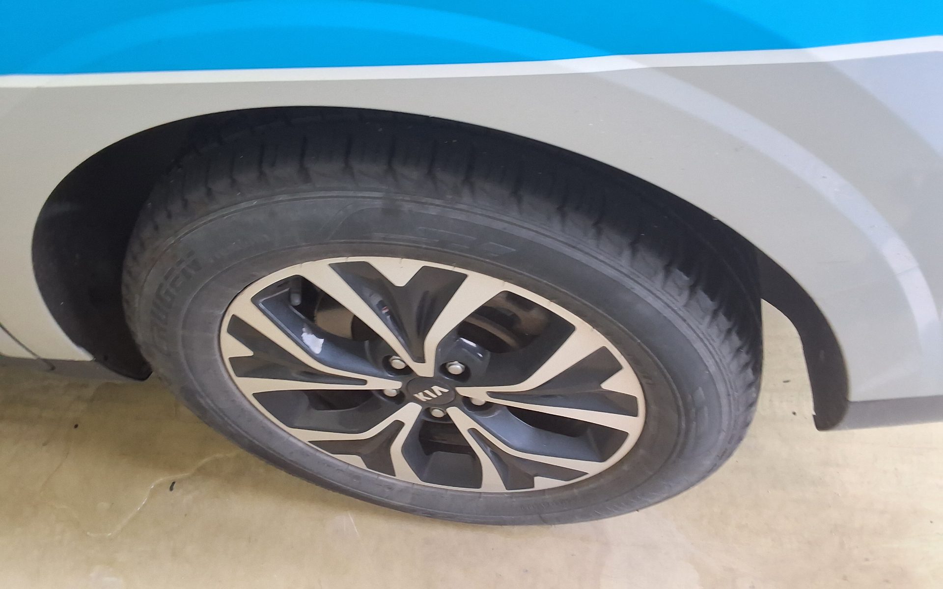 2021 - kia carnival
