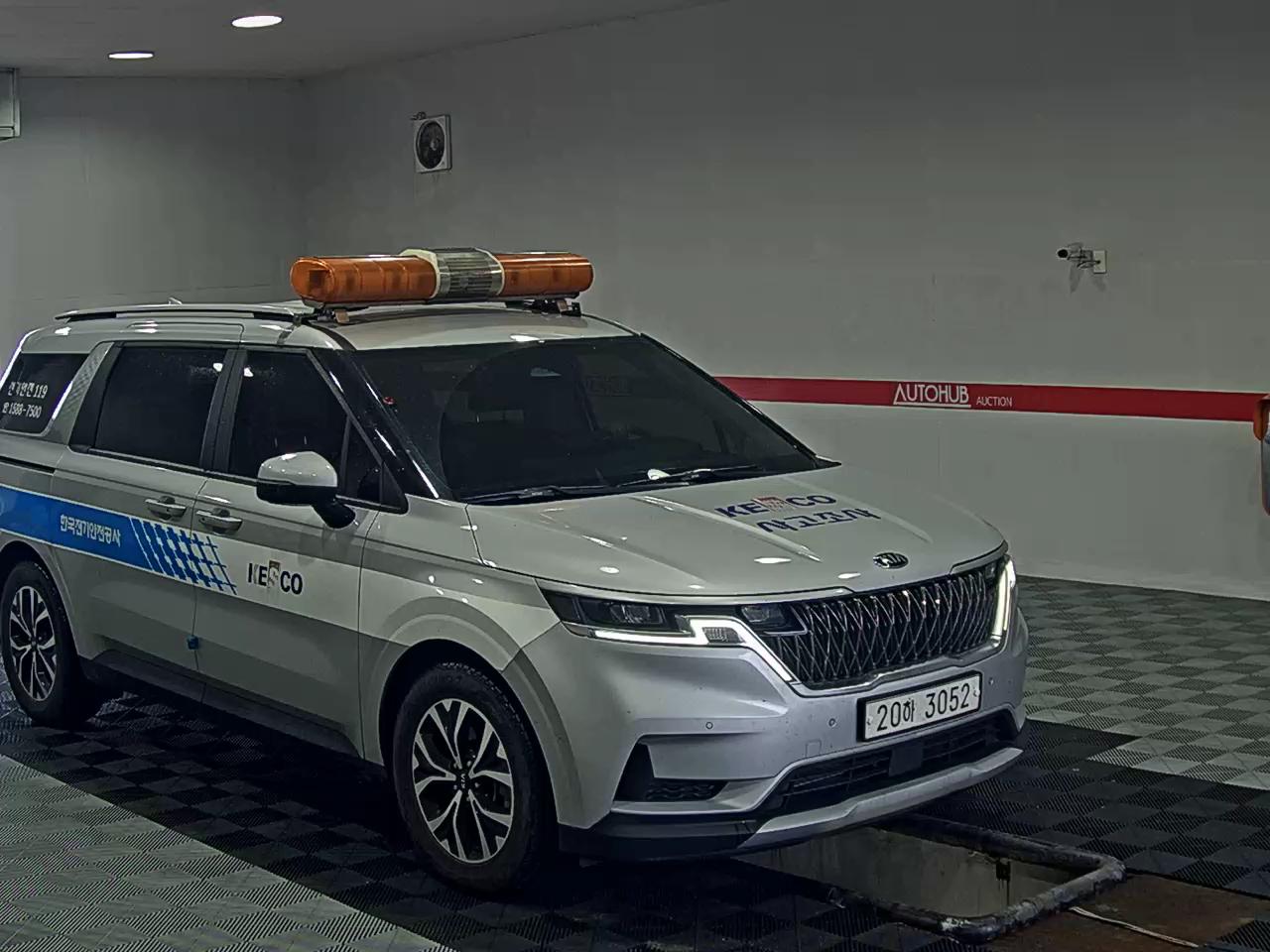 2021 - kia carnival