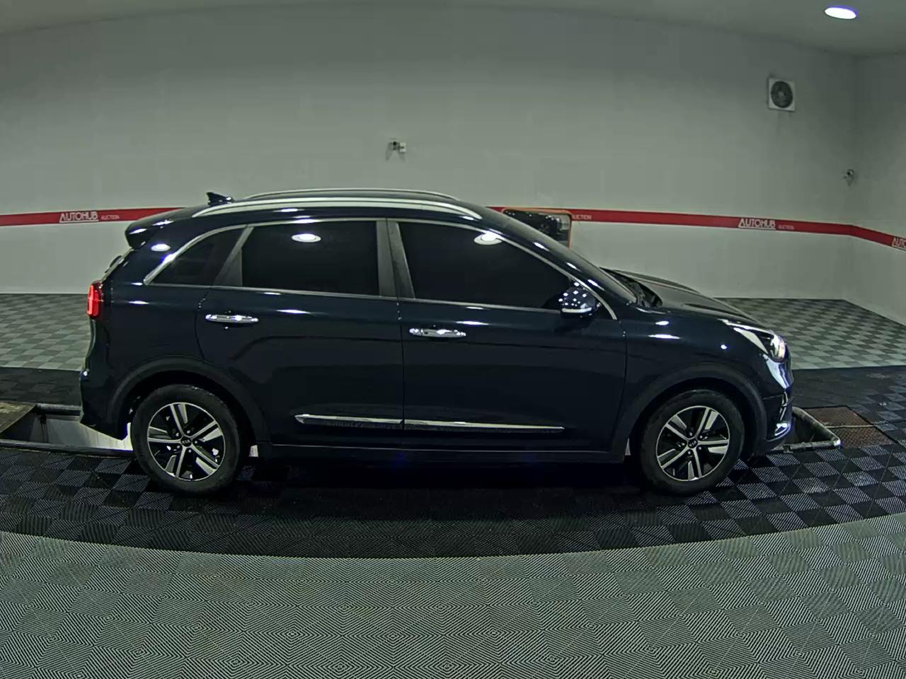 2020 - kia niro