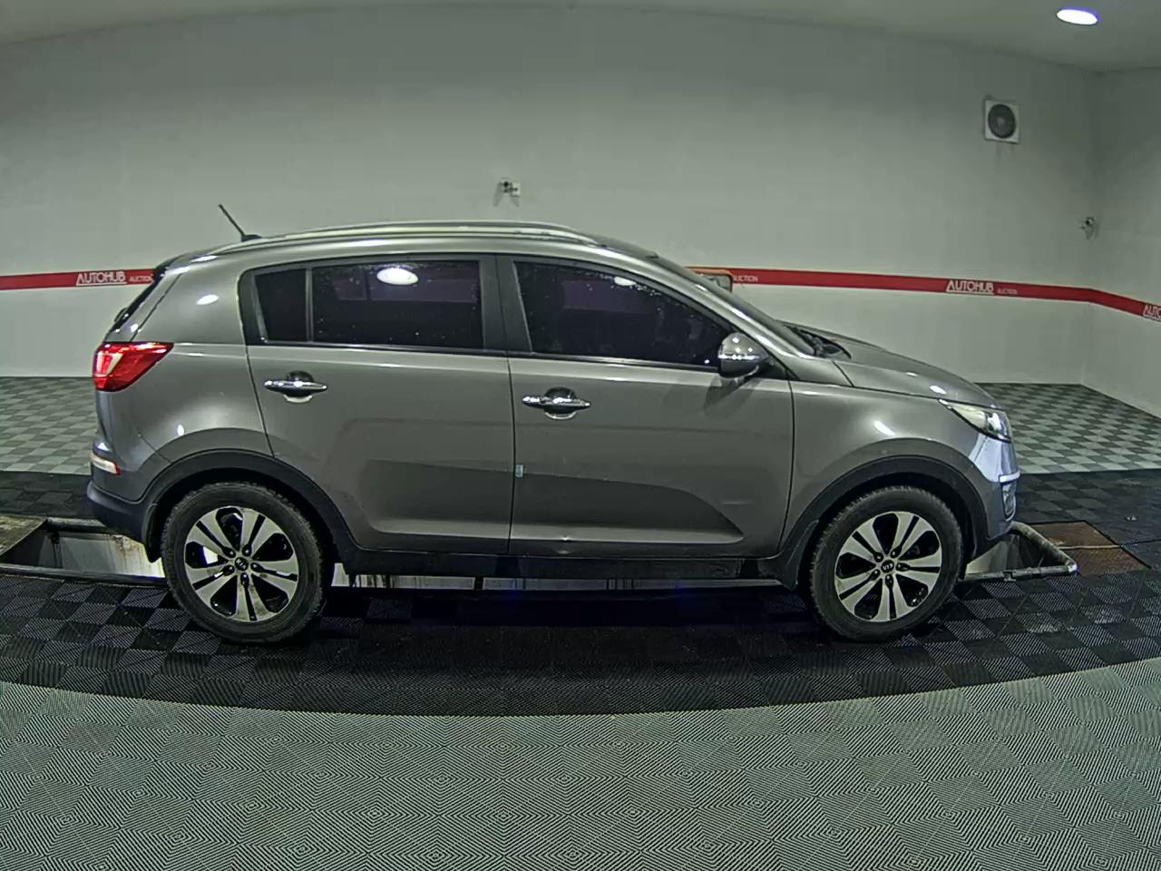2012 - kia sportage