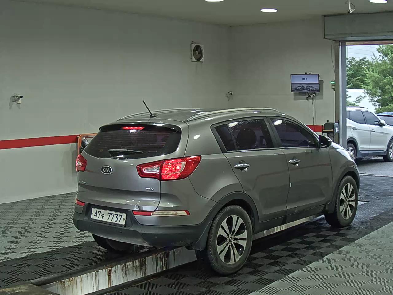 2012 - kia sportage
