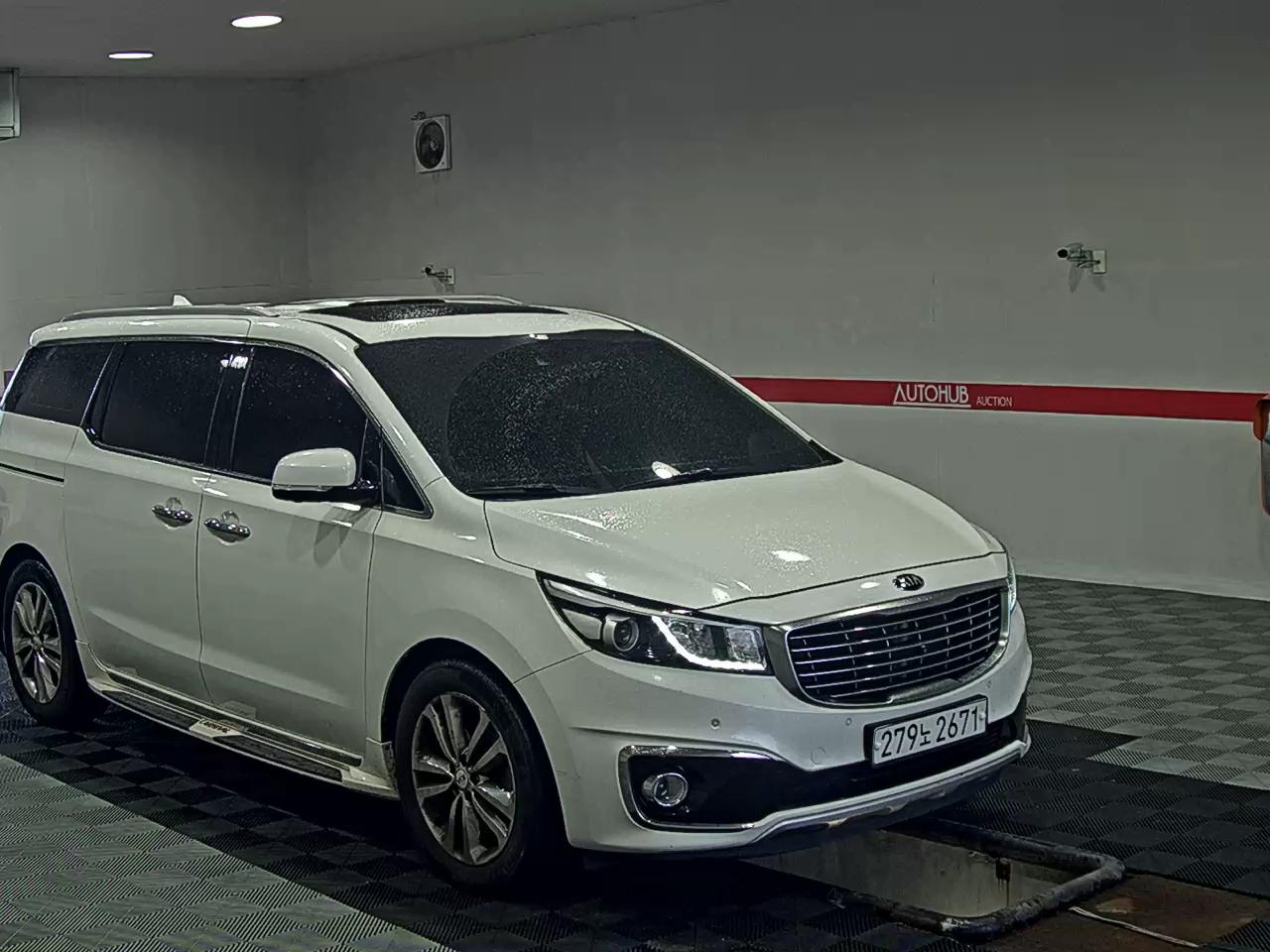2018 - kia carnival