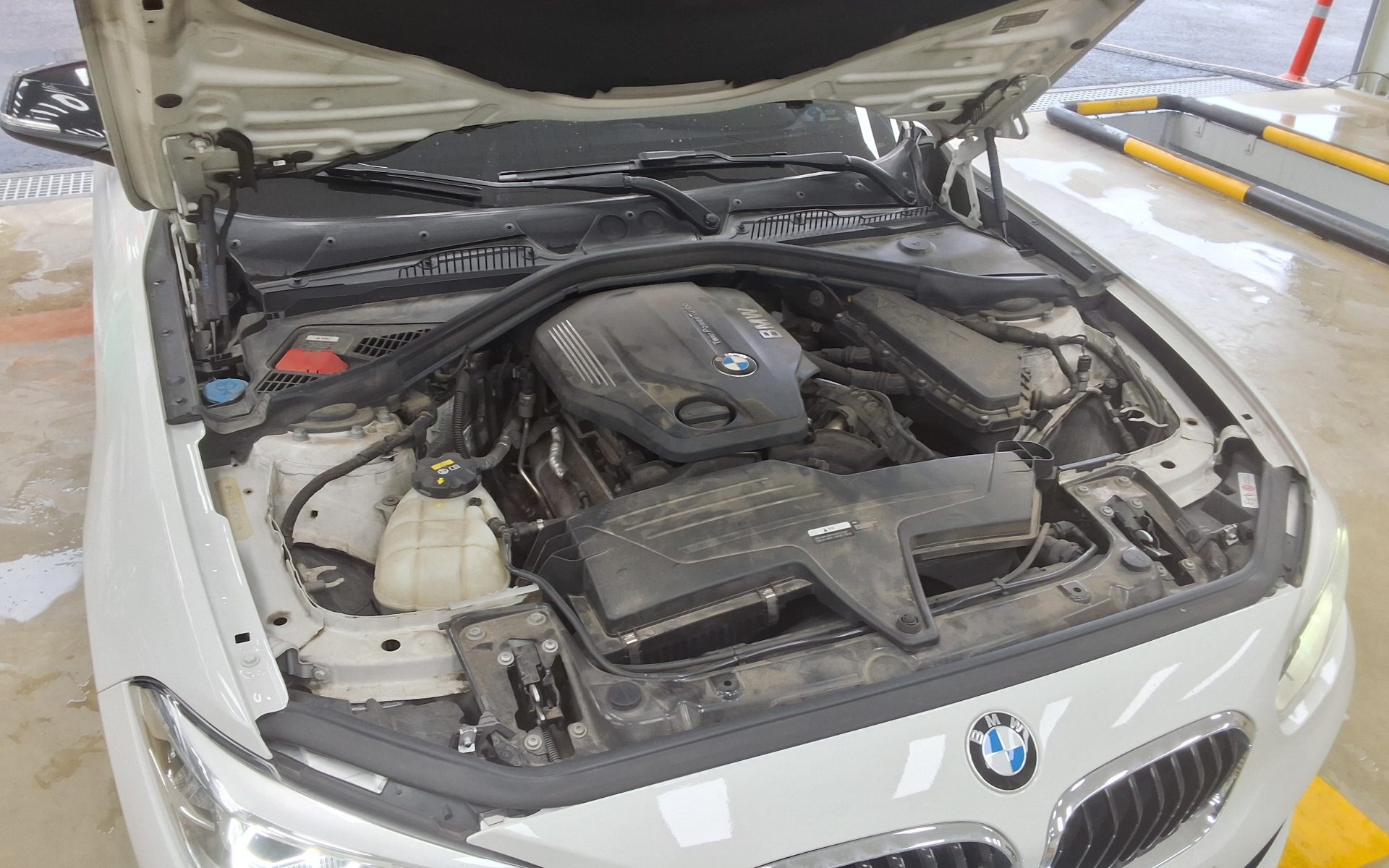 2016 - bmw 1 series