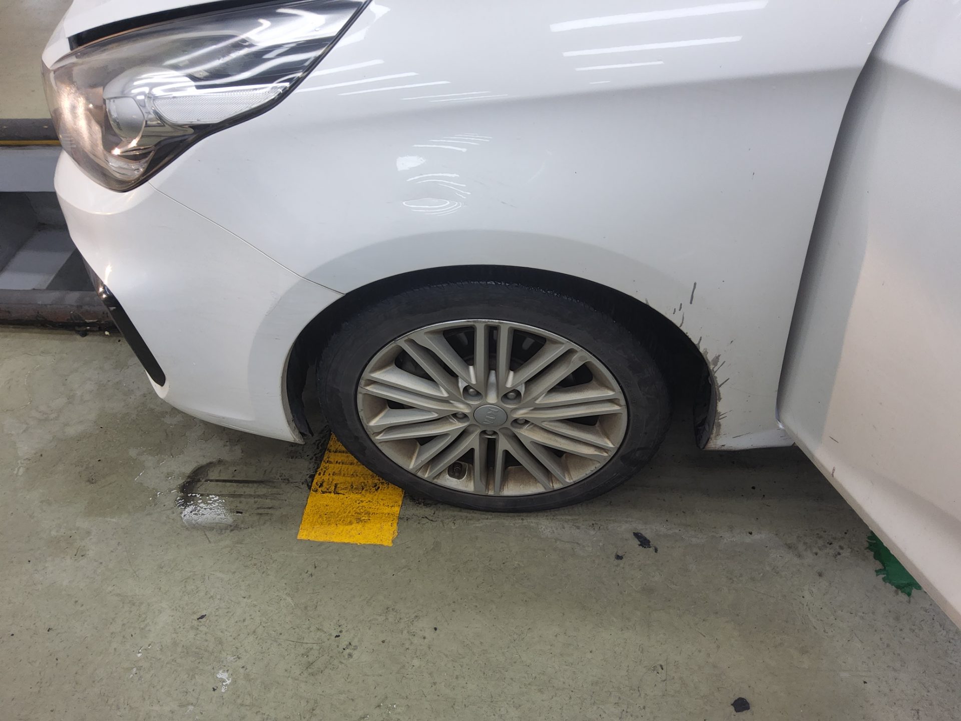 2018 - kia carens