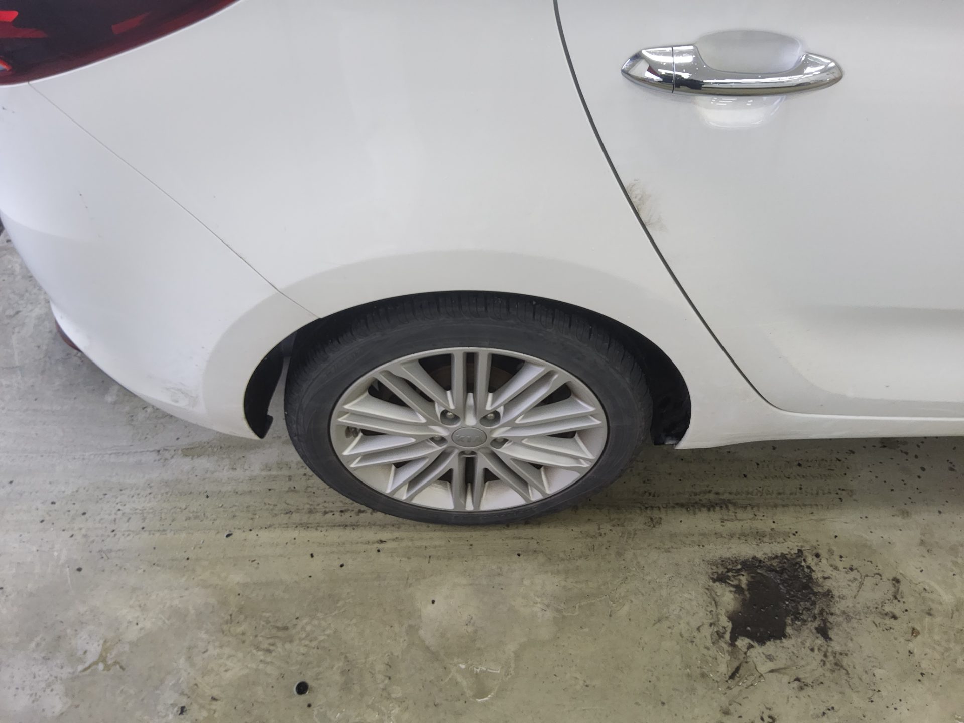 2018 - kia carens