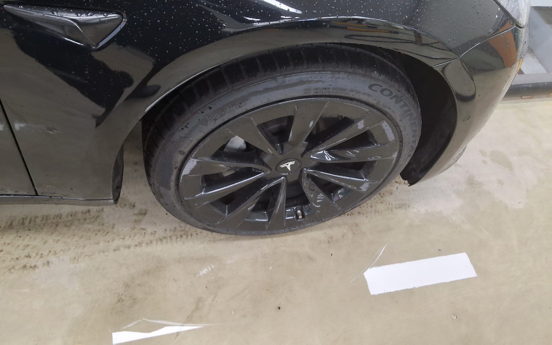 2021 - tesla model 3