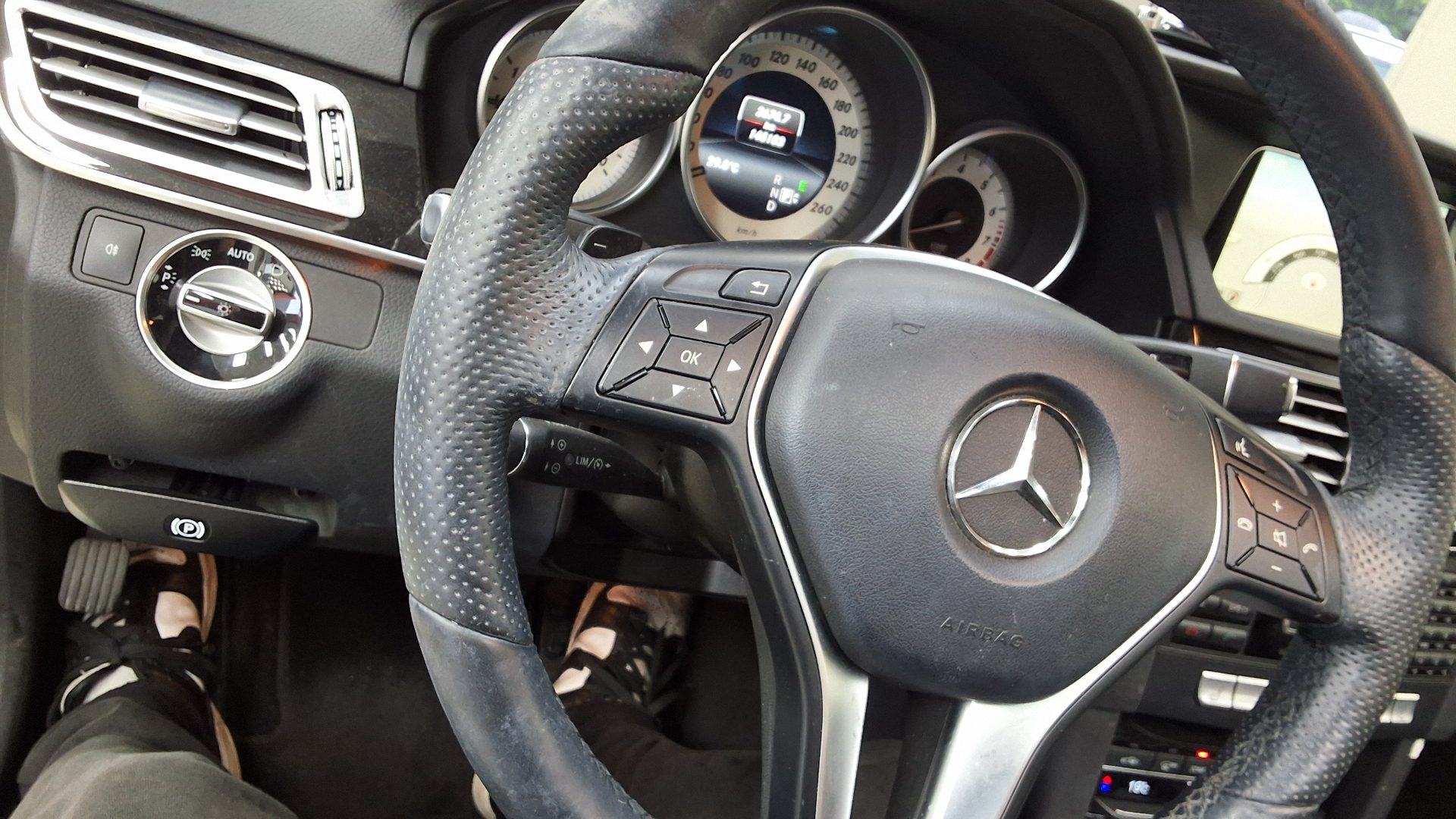 2014 - mercedes-benz e300