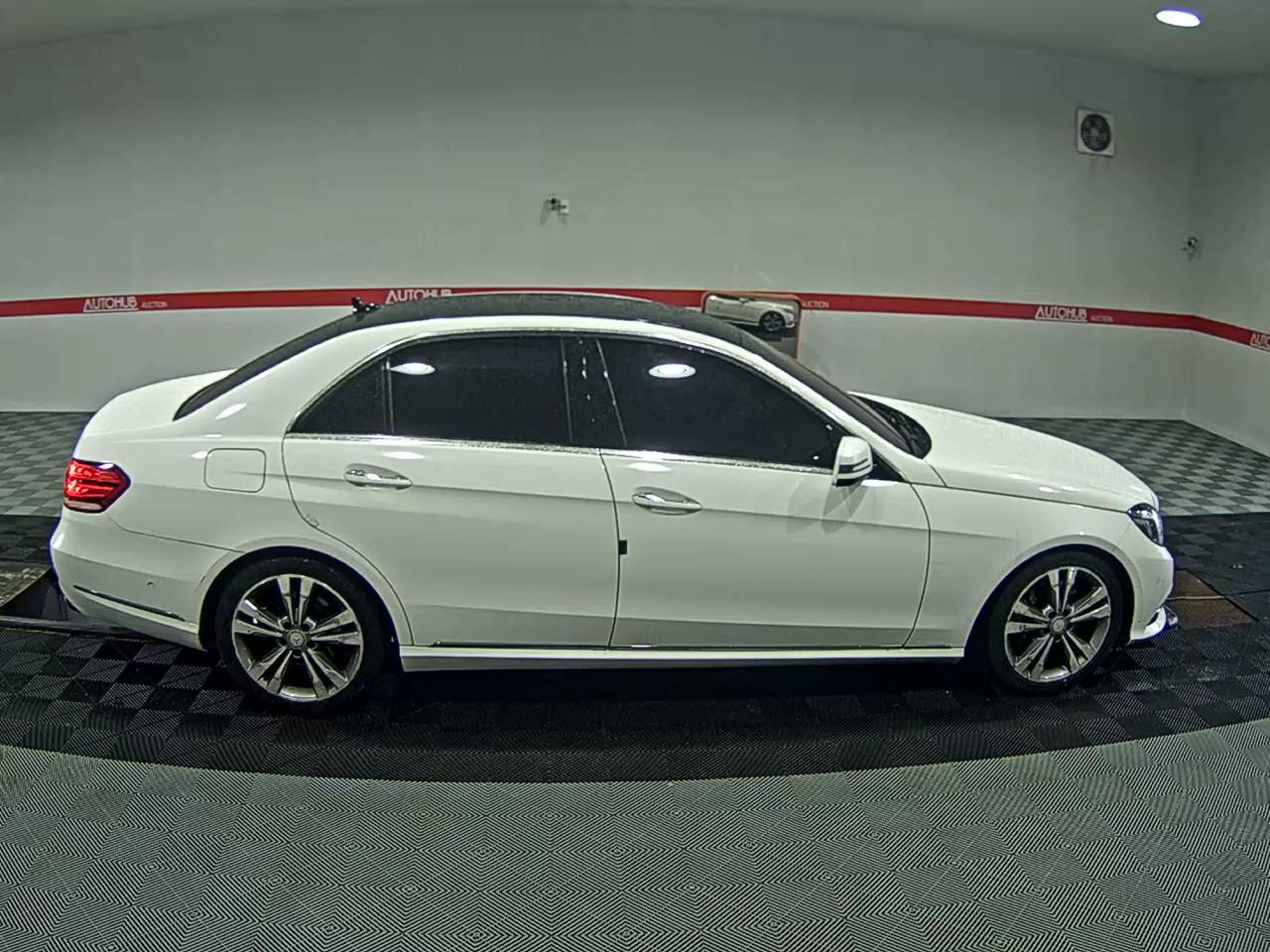 2014 - mercedes-benz e300
