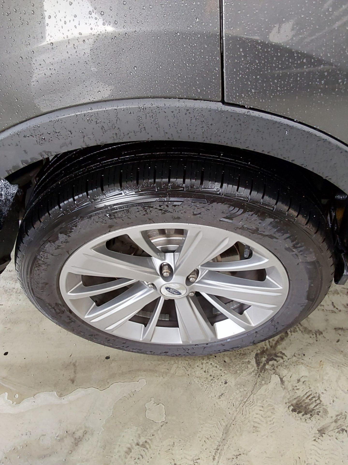 2018 - ford explorer