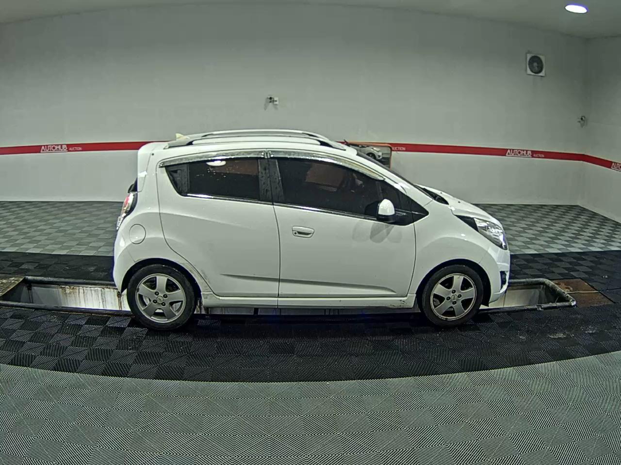 2012 - chevrolet spark
