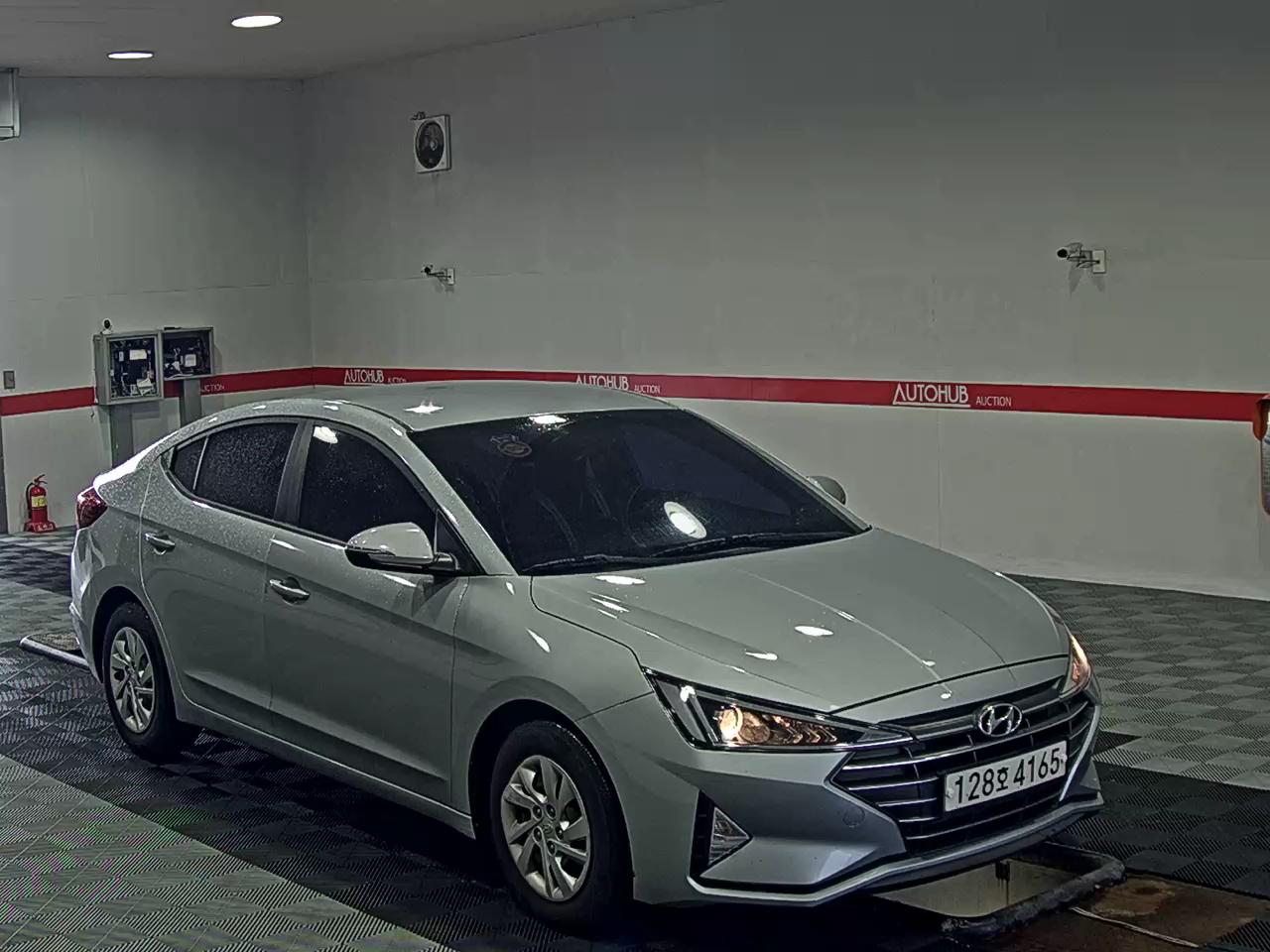 2020 - hyundai avante