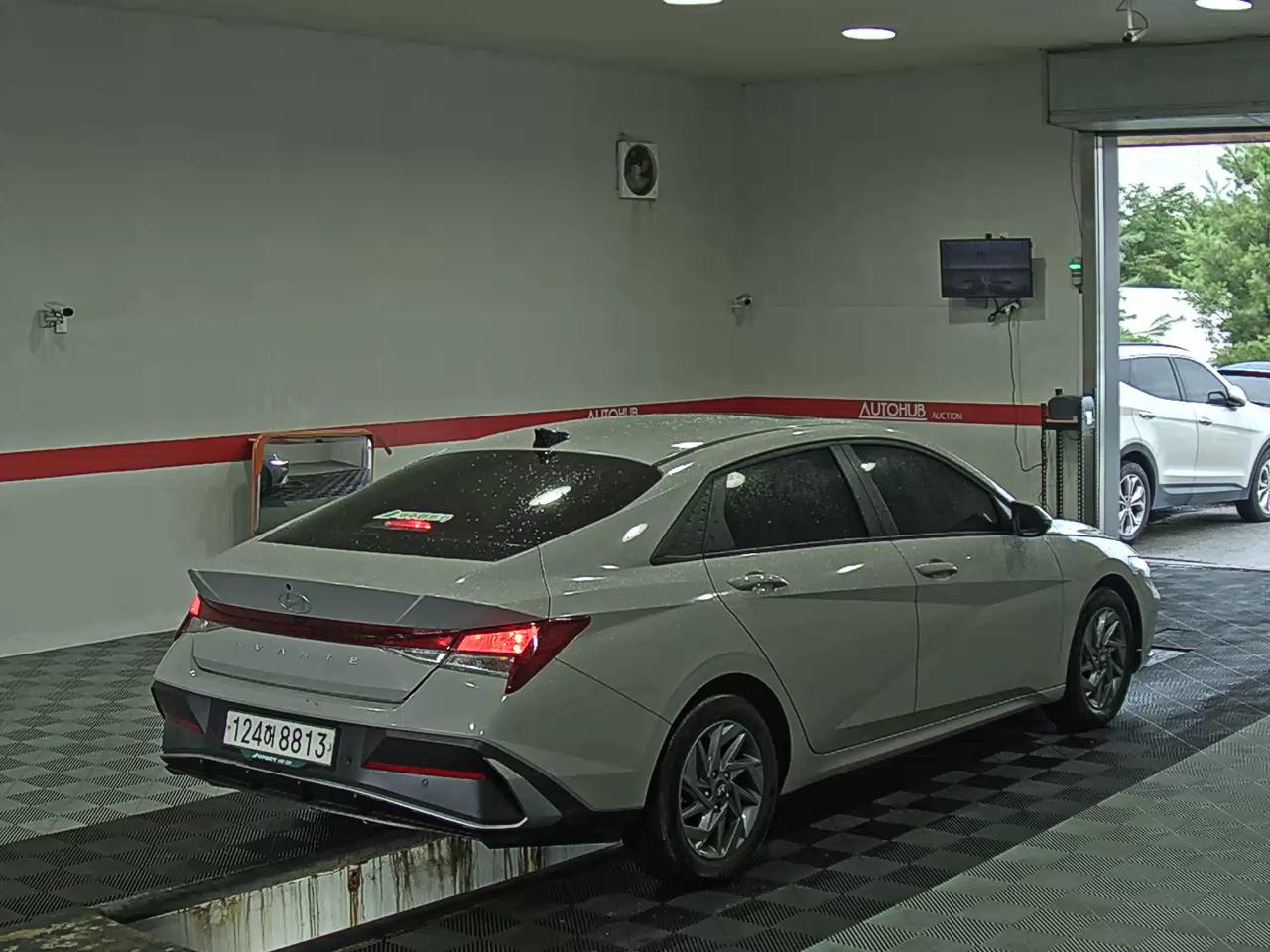 2024 - hyundai avante