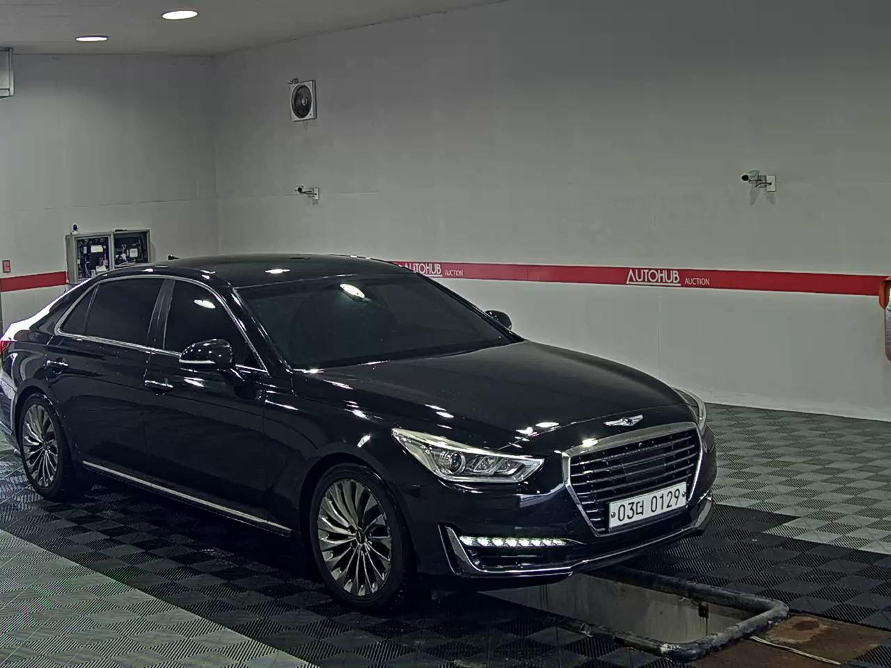 2016 - genesis eq900