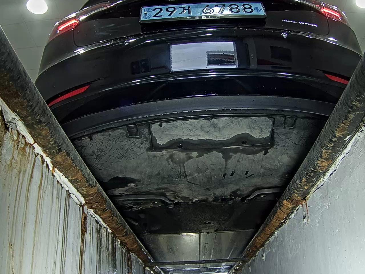 2021 - tesla model 3