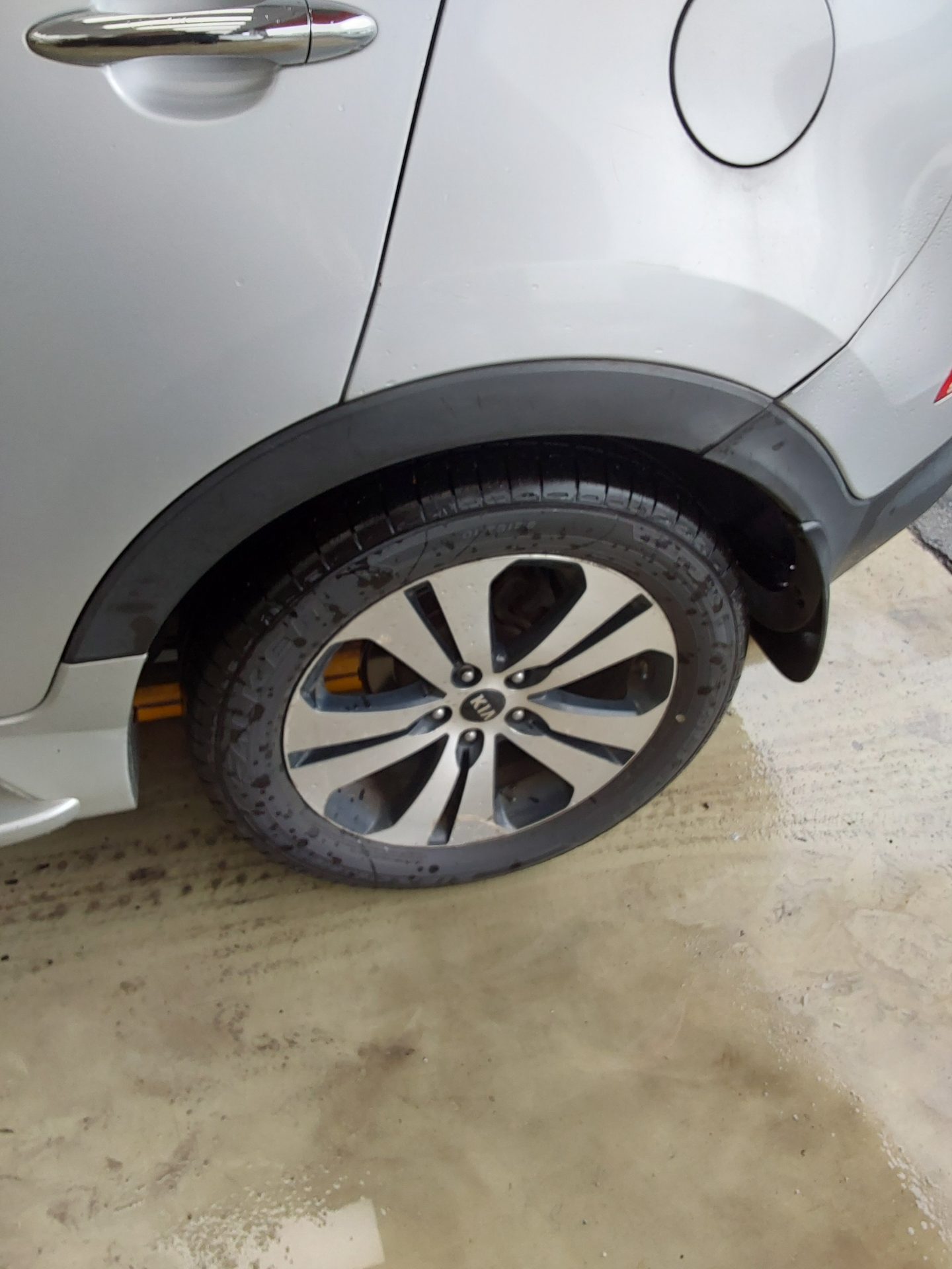 2011 - kia sportage