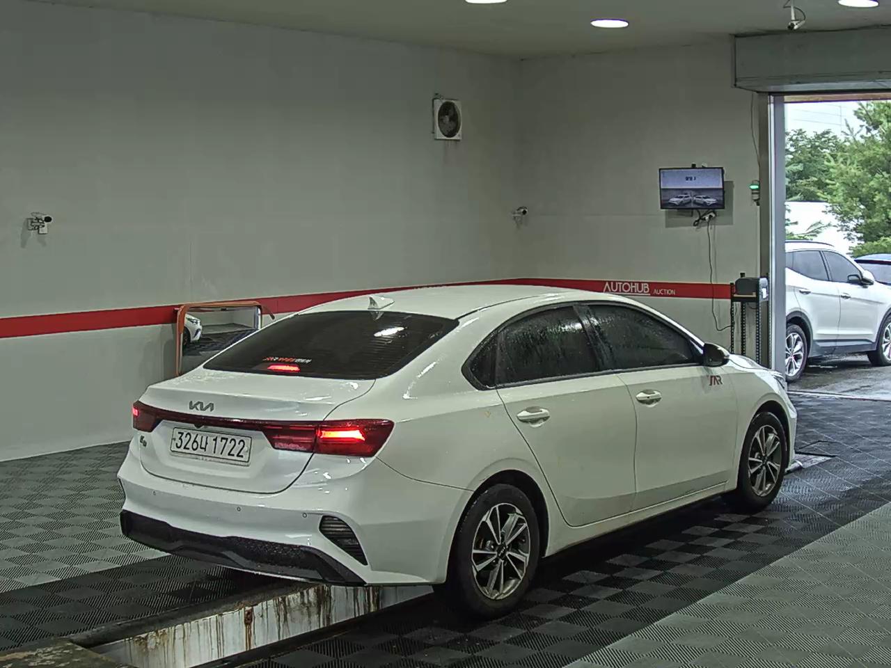 2022 - kia k3