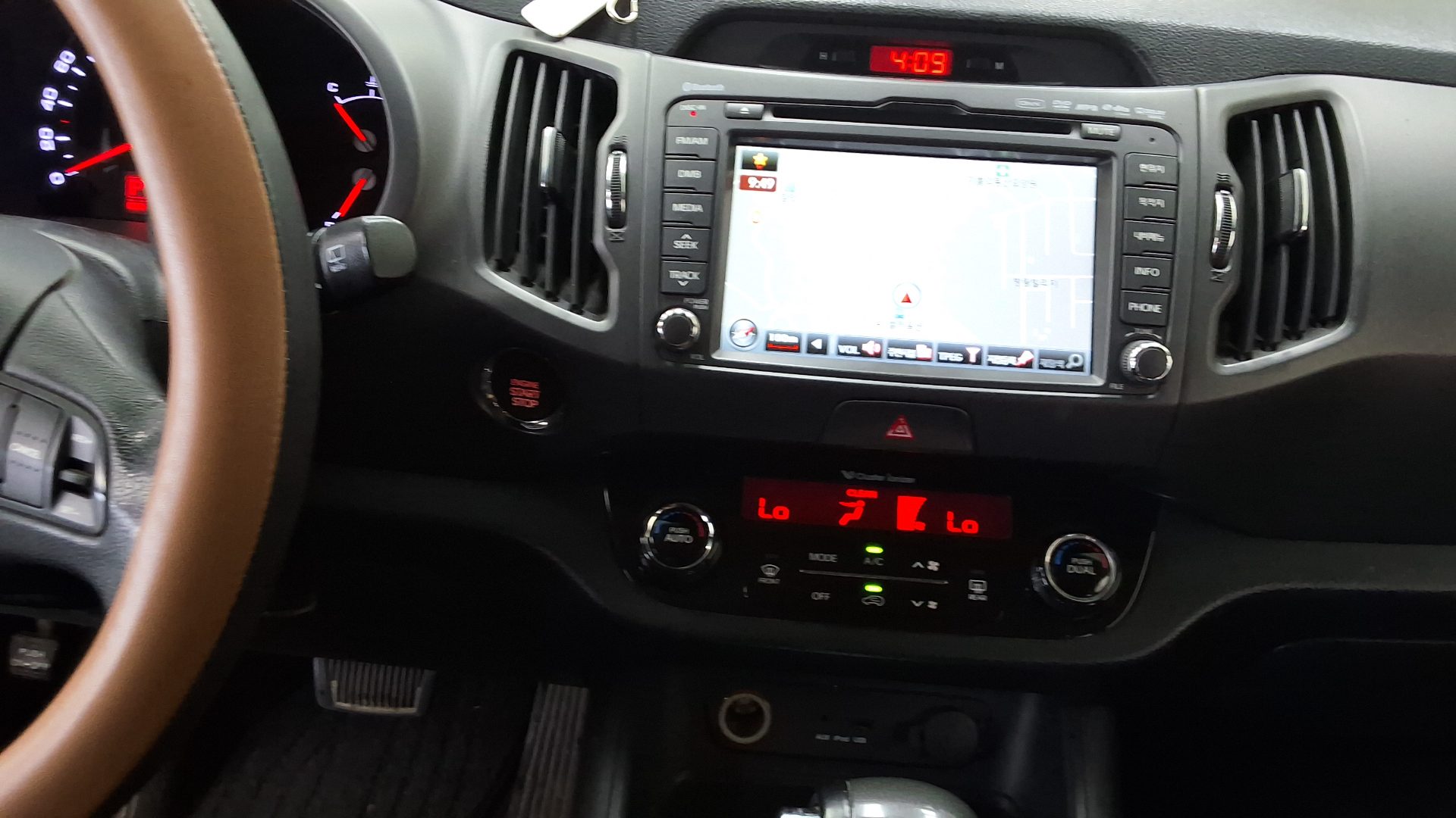 2012 - kia sportage