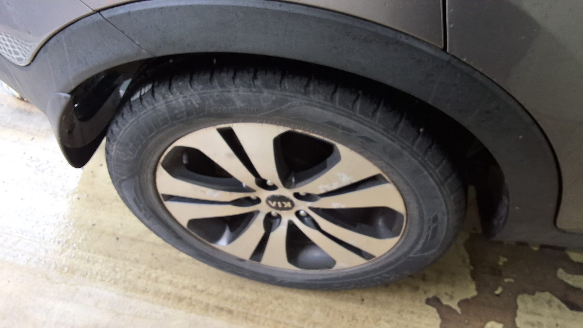 2012 - kia sportage
