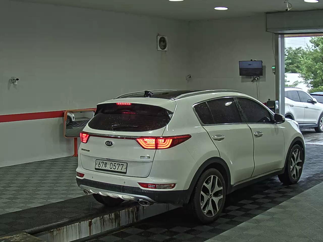 2016 - kia sportage
