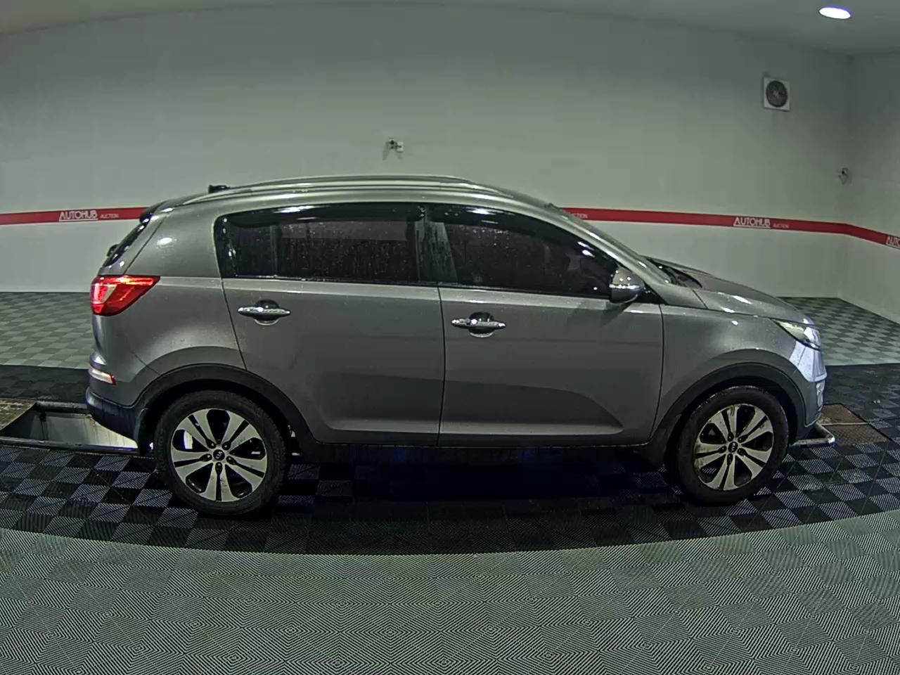 2012 - kia sportage