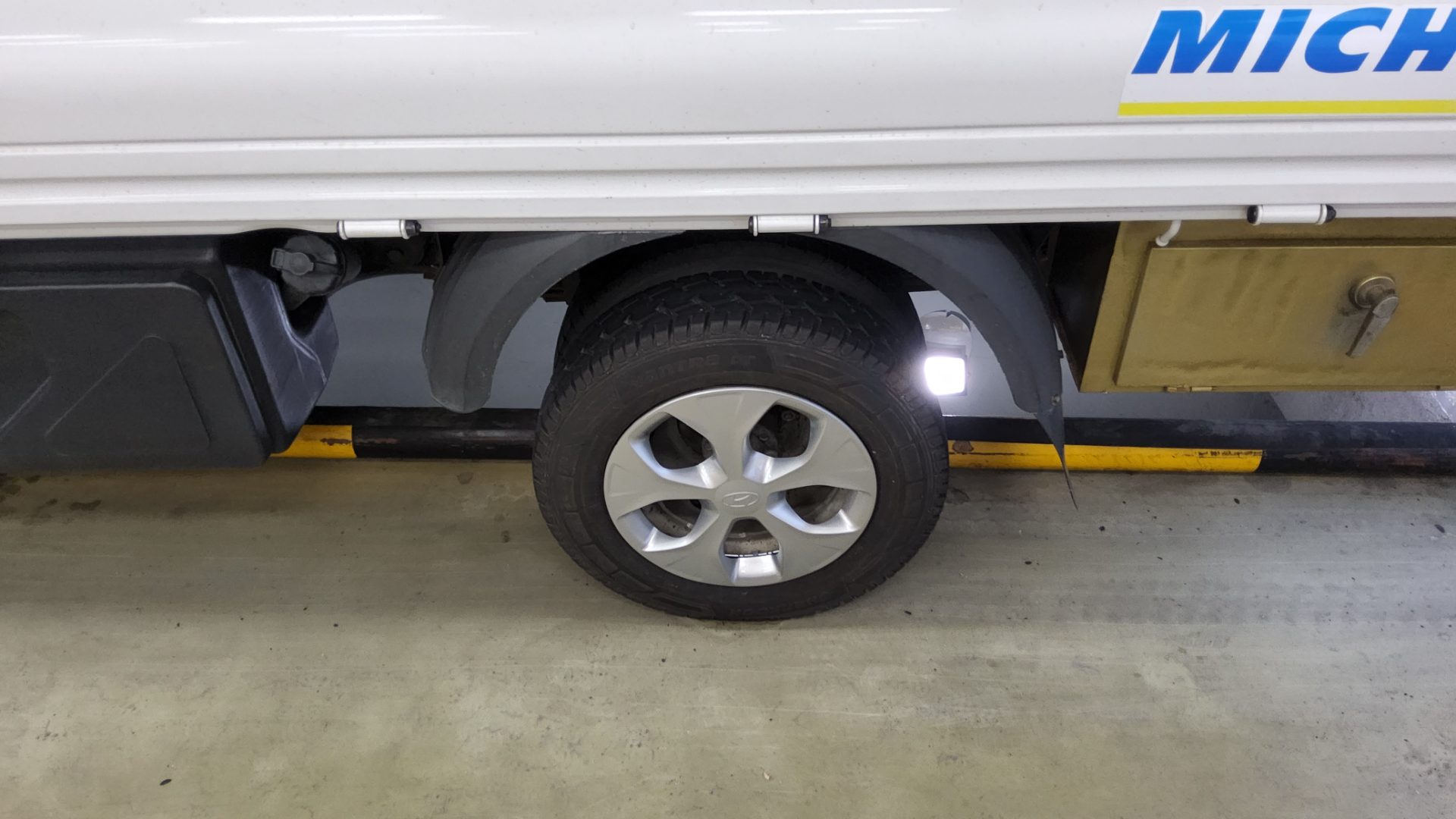 2012 - hyundai porter