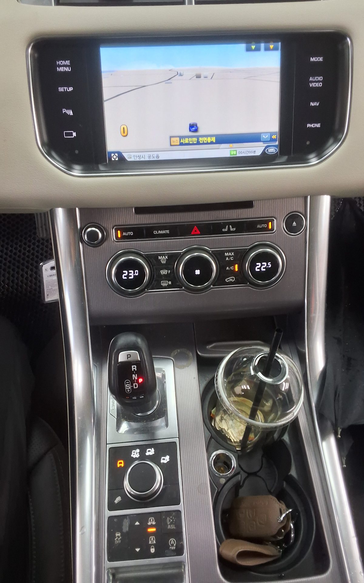 2015 - land rover range rover